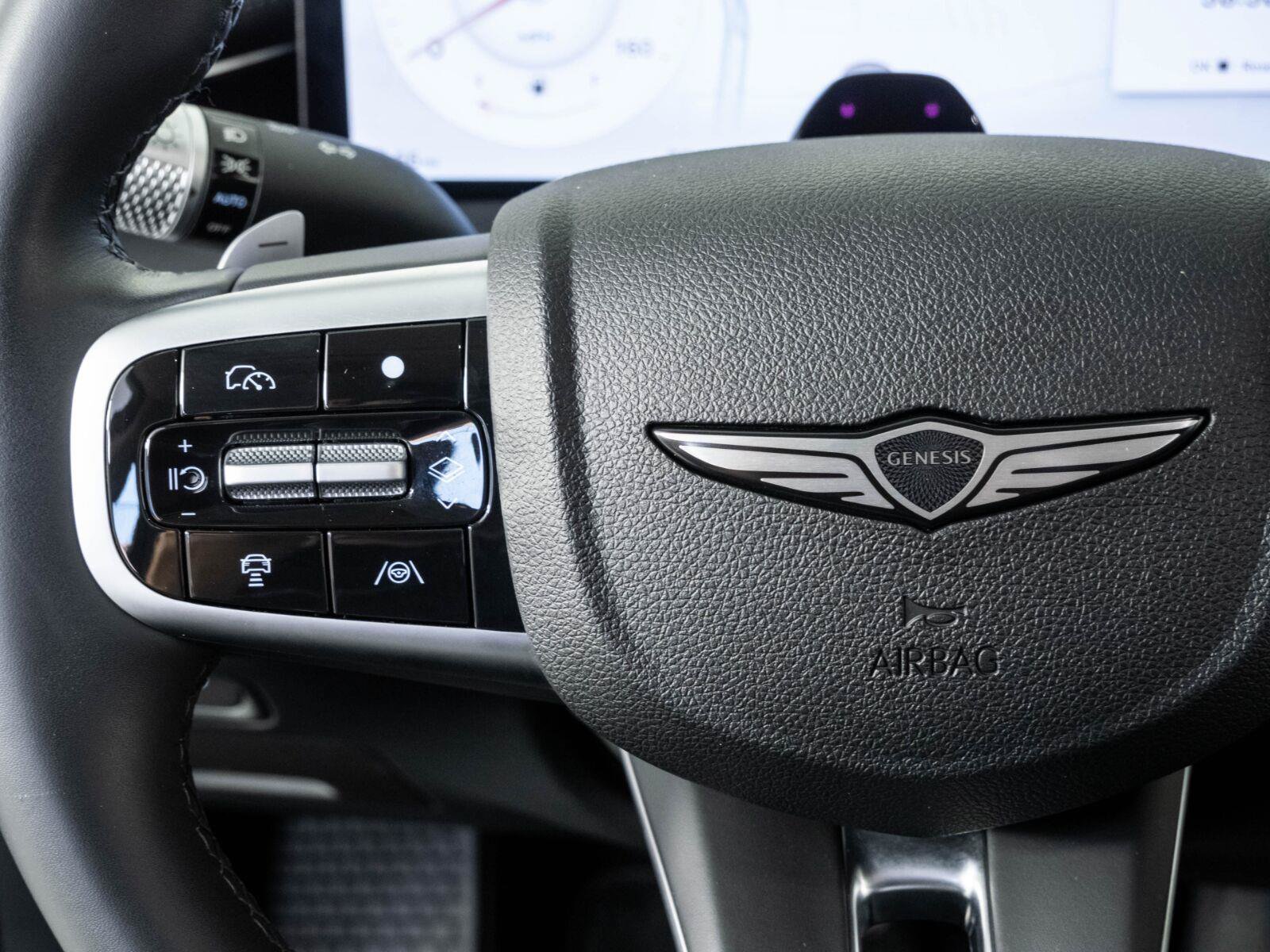 Used 2025 Genesis G80 2.5T AWD/4WD image 9