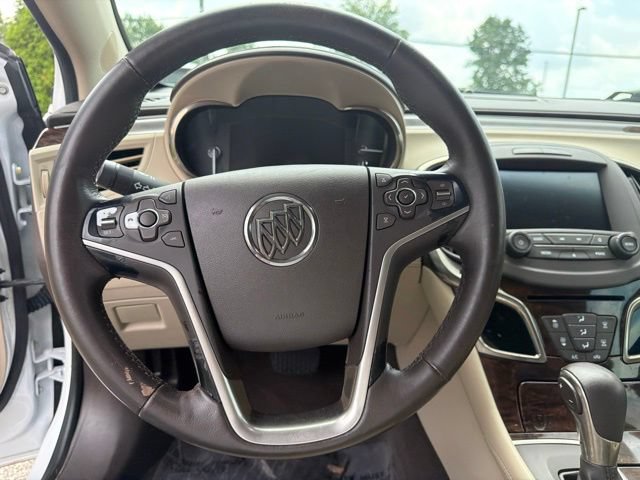 Used 2016 Buick LaCrosse Leather FWD image 9