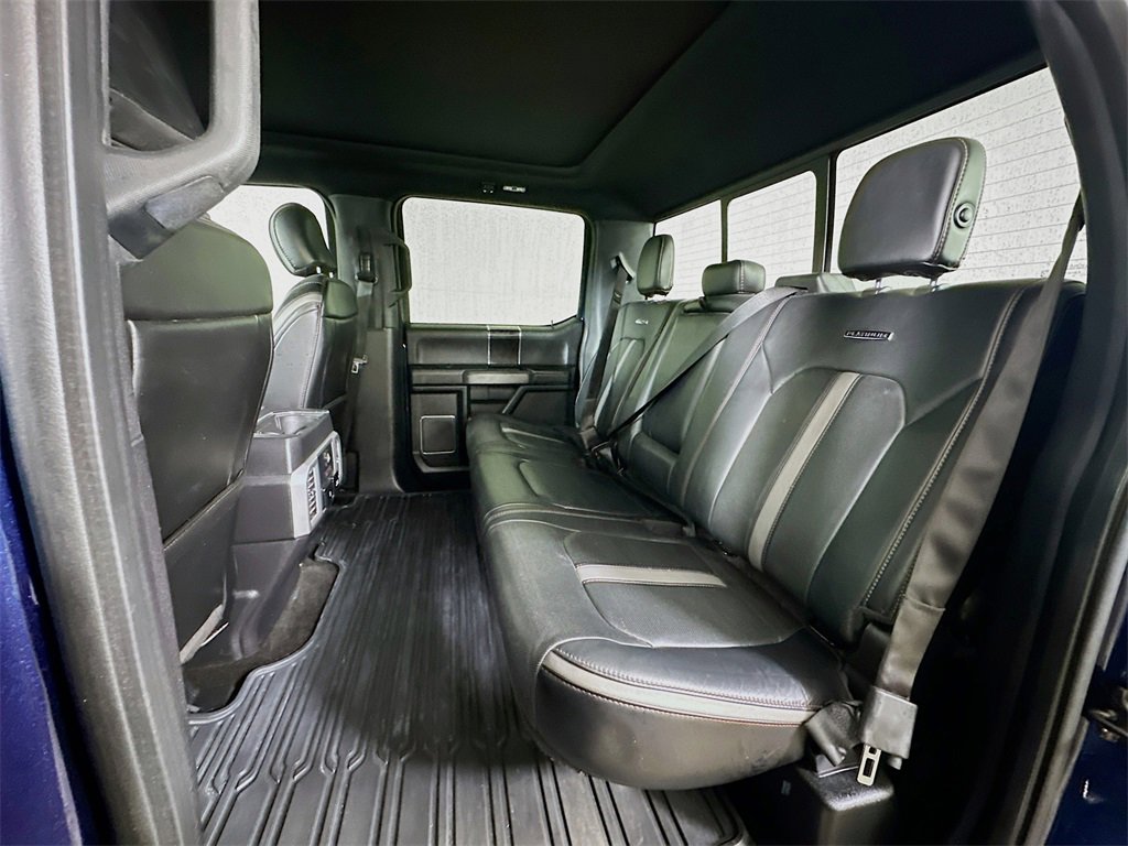 Used 2018 Ford F150 Platinum w/ Equipment Group 701A Luxury image 14