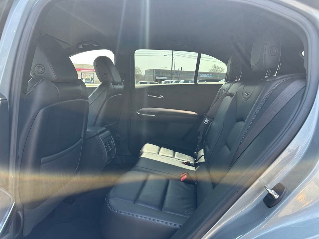 Certified 2023 Cadillac XT4 Premium Luxury image 10