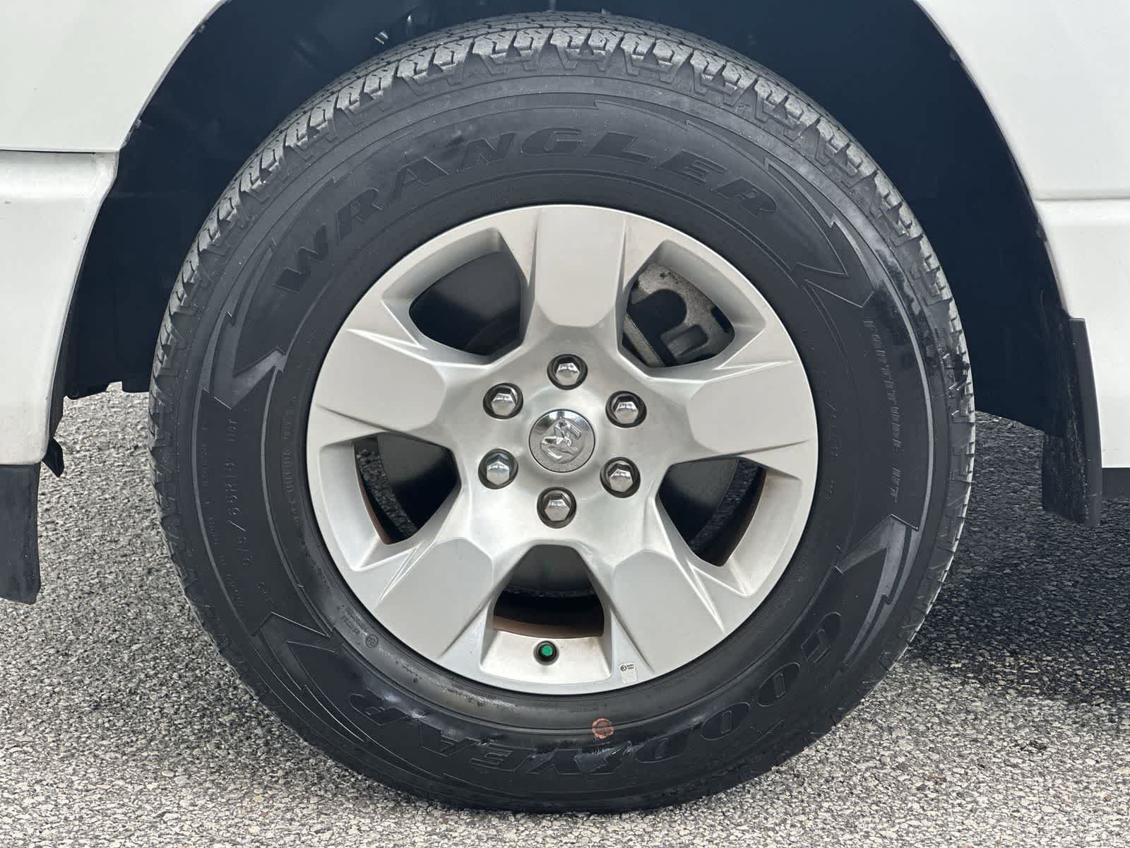 Used 2023 RAM 1500 Big Horn RWD image 12