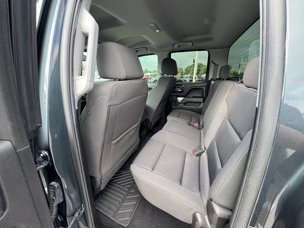 Used 2017 Chevrolet Silverado 1500 LT w/ True North Edition AWD/4WD image 25