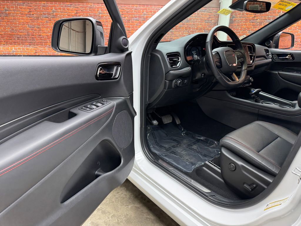 Used 2025 Dodge Durango R/T AWD/4WD image 11
