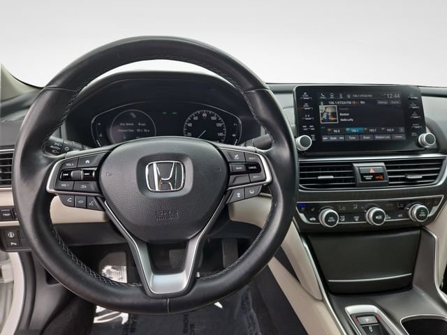 Used 2020 Honda Accord Touring image 21