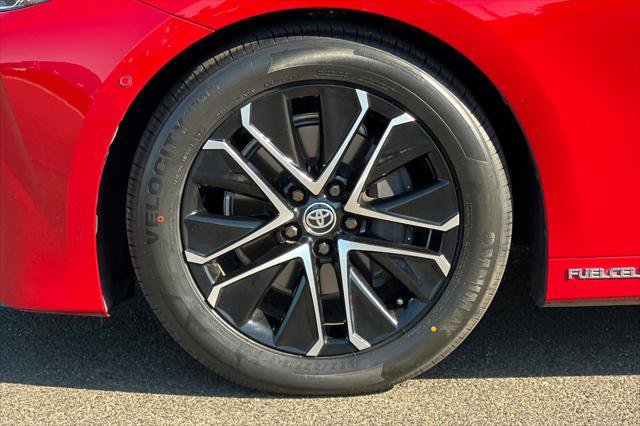 Certified 2021 Toyota Mirai RWD image 32