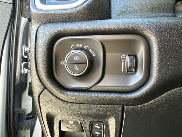 Used 2023 RAM 1500 Big Horn image 31