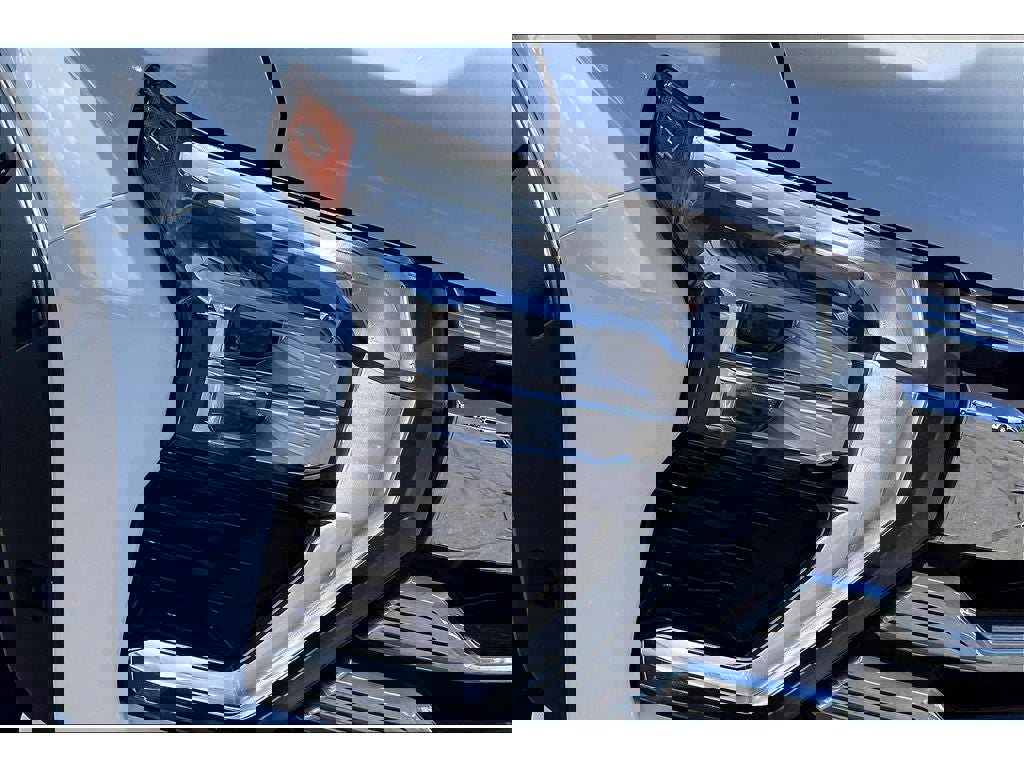 Used 2024 Chevrolet Silverado 3500 High Country w/ High Country Premium Package image 29