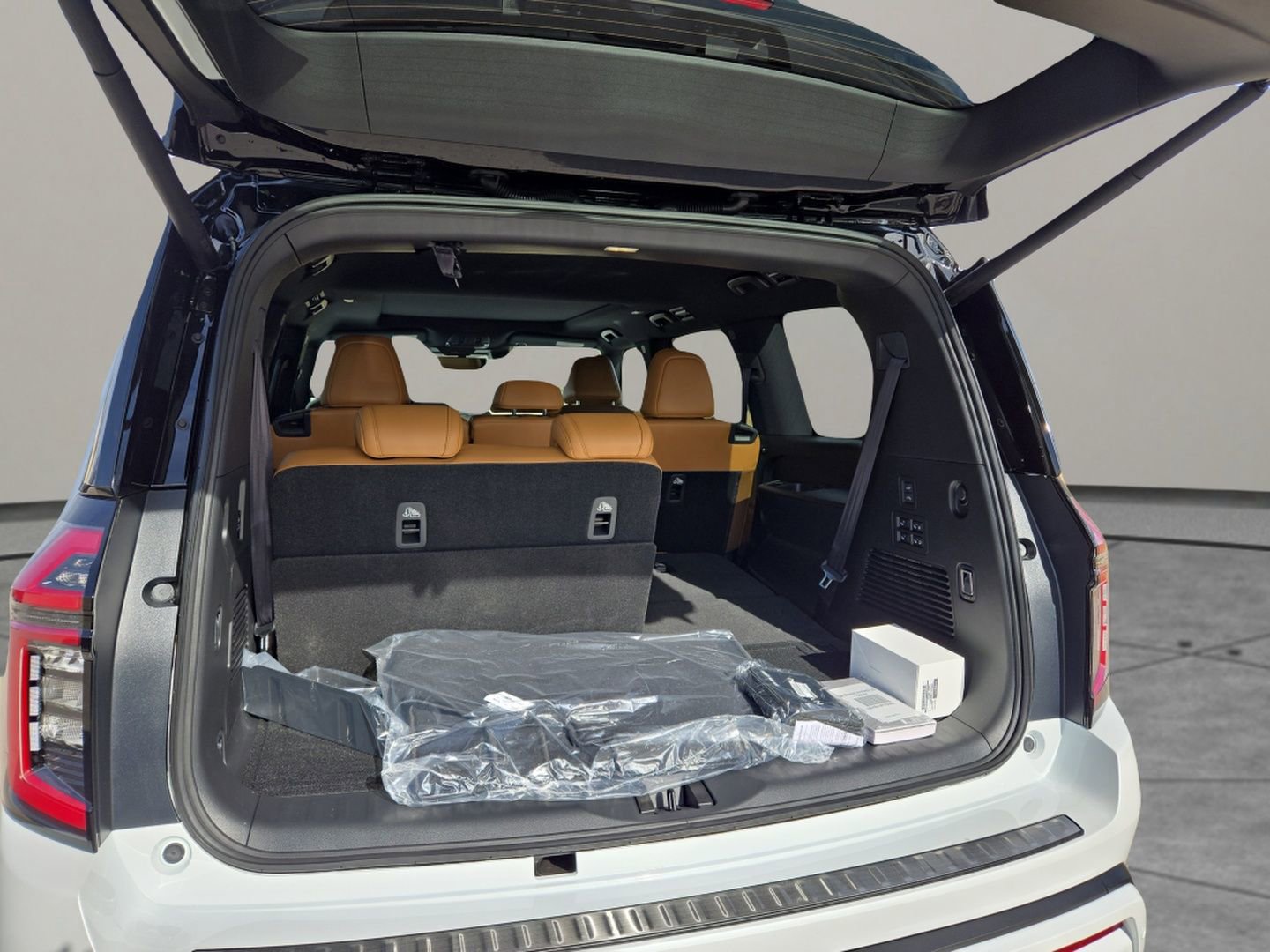 New 2026 Nissan Armada Platinum Reserve image 31