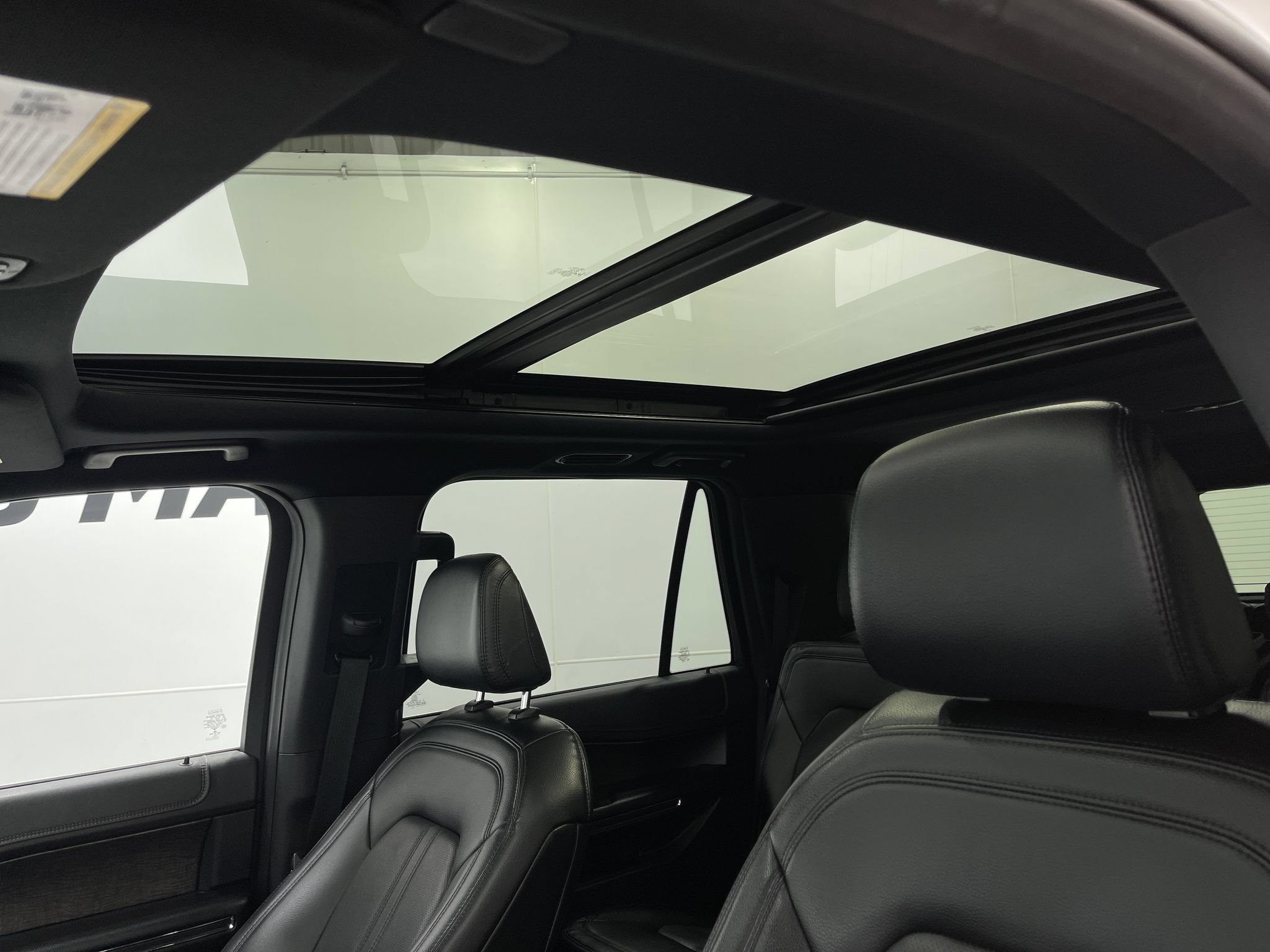 Used 2021 Ford Expedition Max Limited AWD/4WD image 12