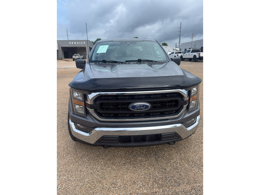 Used 2023 Ford F150 XLT w/ Trailer Tow Package AWD/4WD image 8