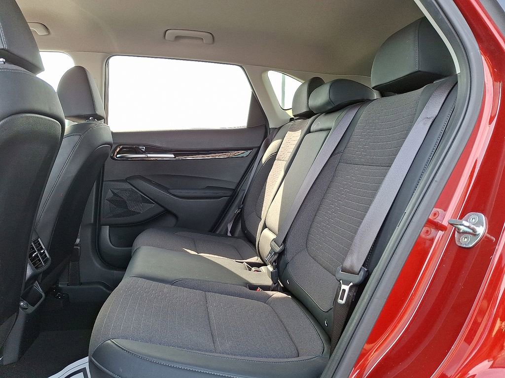 Certified 2022 Kia Seltos S image 10
