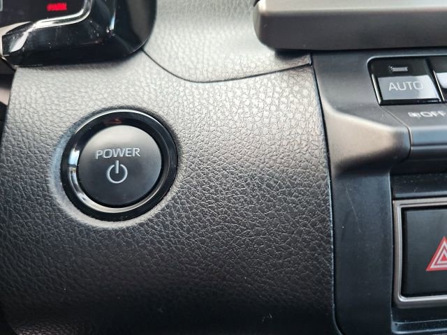 Used 2025 Toyota Camry LE image 44