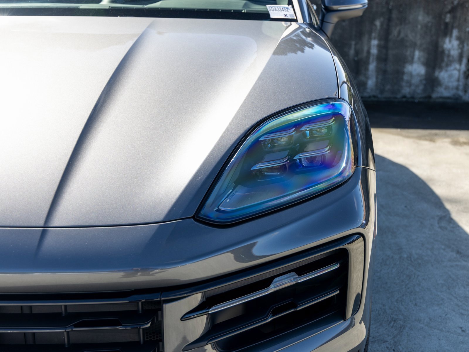 Certified 2025 Porsche Cayenne Coupe image 16