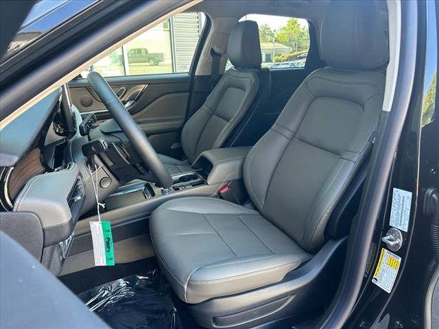 Used 2024 Lincoln Corsair Grand Touring w/ Equipment Group 301A image 19