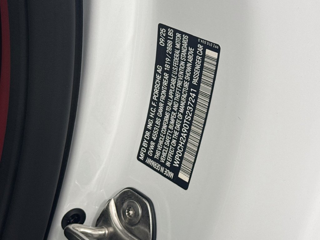 Certified 2026 Porsche 911 Carrera 4S AWD/4WD image 31