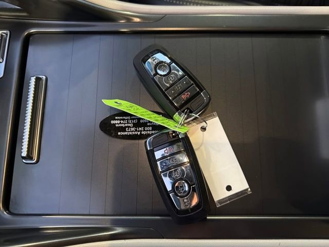 Certified 2024 Lincoln Nautilus Reserve image 33