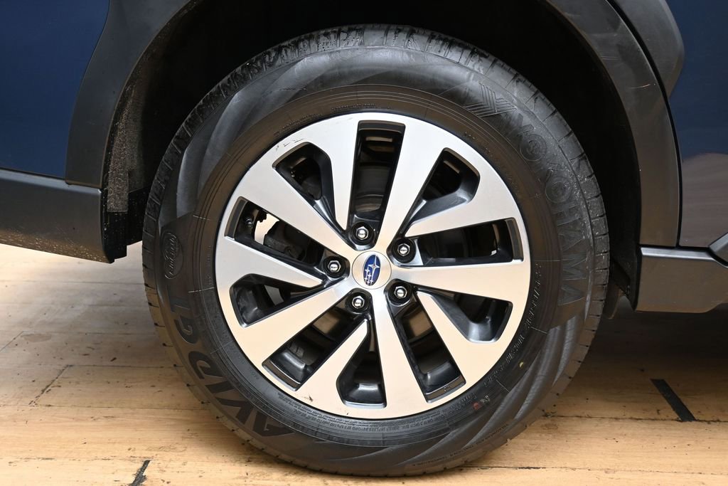 Used 2023 Subaru Outback Premium AWD/4WD image 13