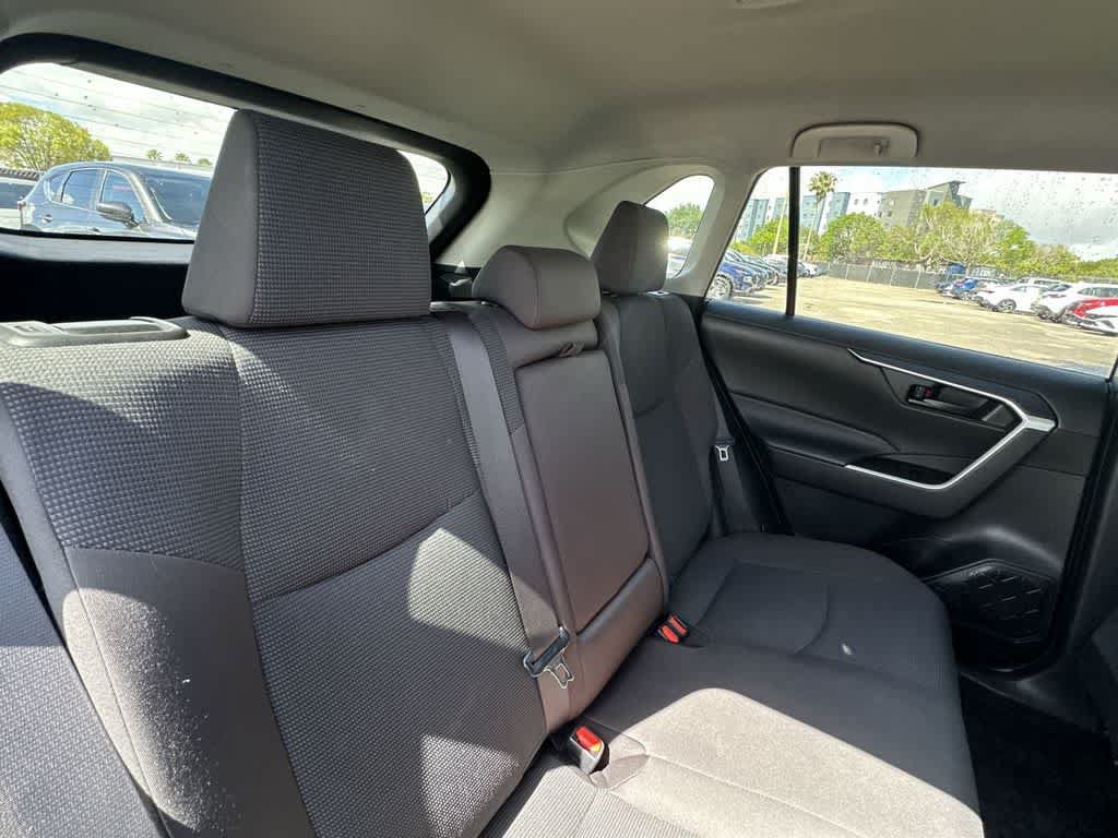 Used 2023 Toyota RAV4 LE AWD/4WD image 26