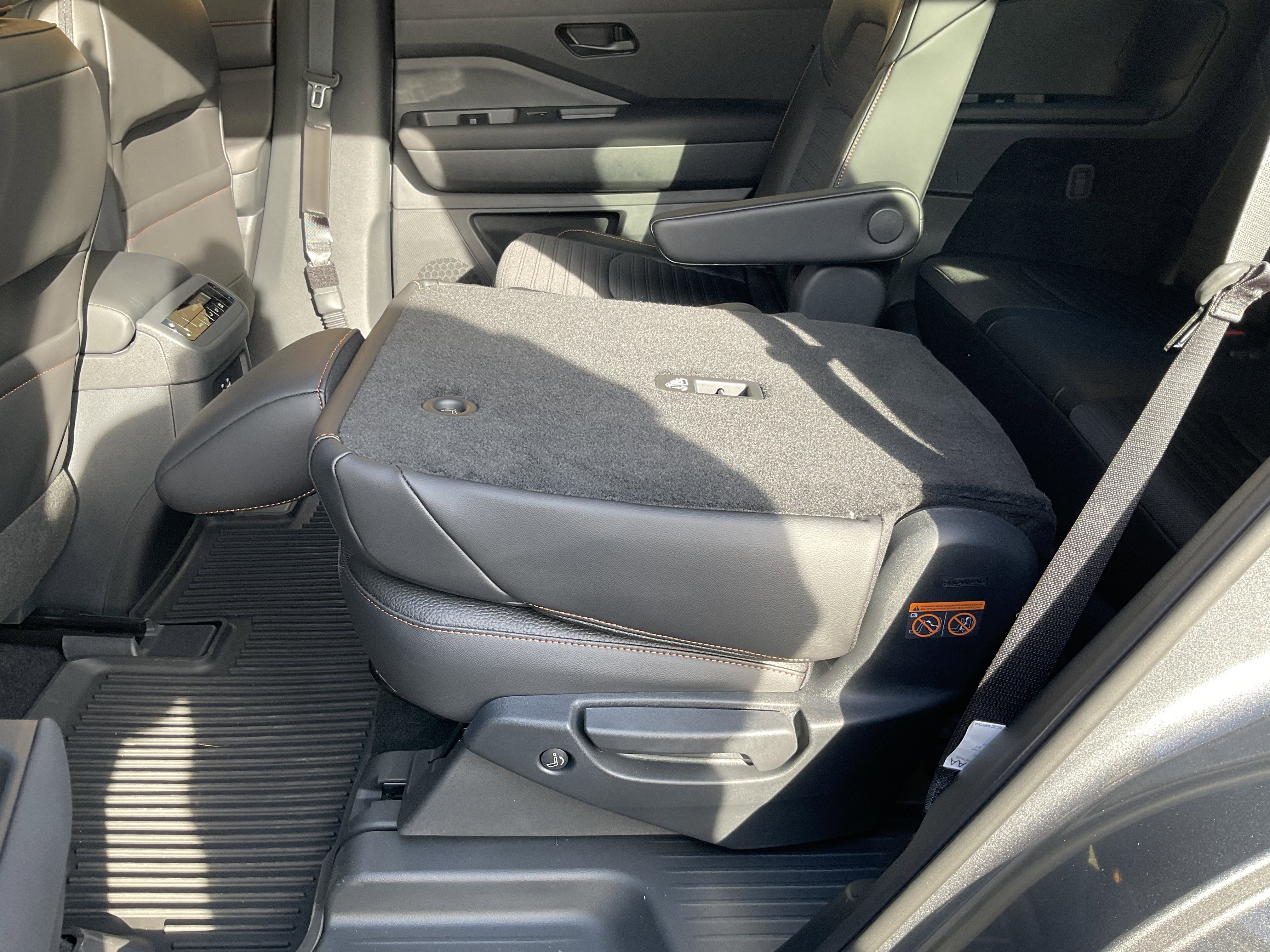 Used 2025 Nissan Pathfinder Rock Creek image 42