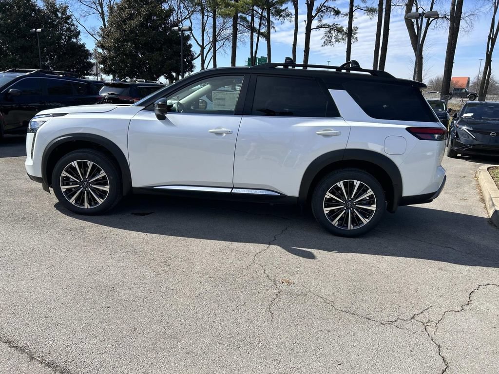 New 2026 Nissan Pathfinder Platinum AWD/4WD image 4