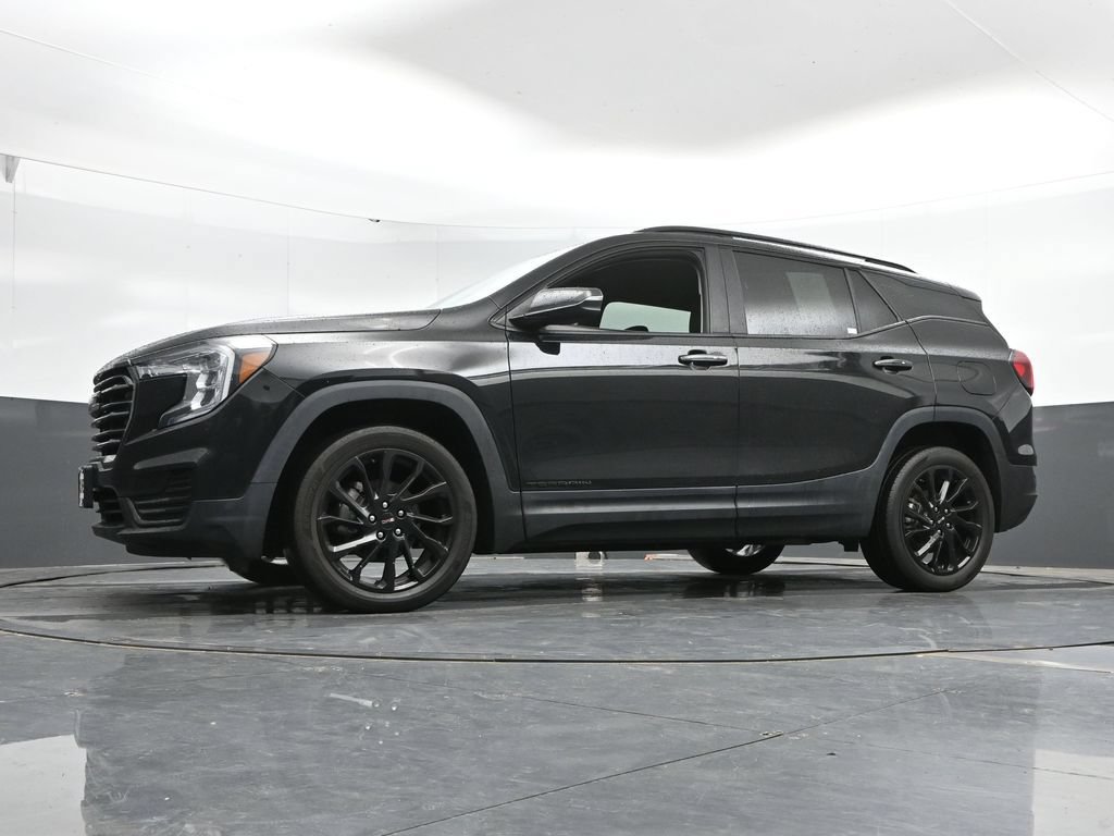 Used 2023 GMC Terrain SLE w/ Driver Convenience Package AWD/4WD image 45