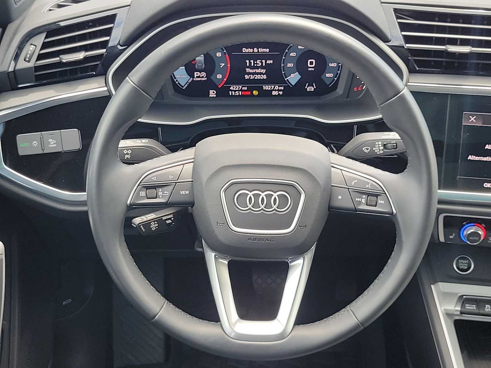 Certified 2024 Audi Q3 2.0T Premium w/ Convenience Package AWD/4WD image 23