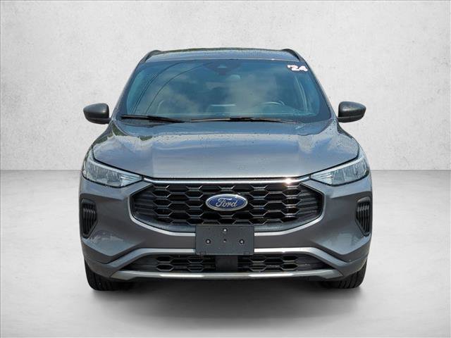 Used 2024 Ford Escape ST-Line image 2