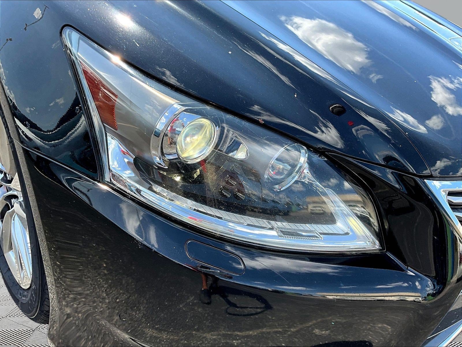 Used 2014 Lexus LS 460 AWD w/ Comfort Package image 32