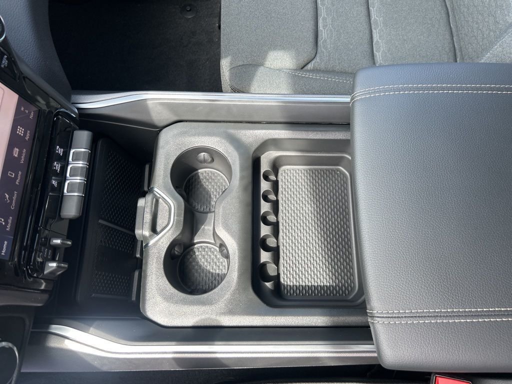 New 2026 RAM 1500 Big Horn AWD/4WD image 16