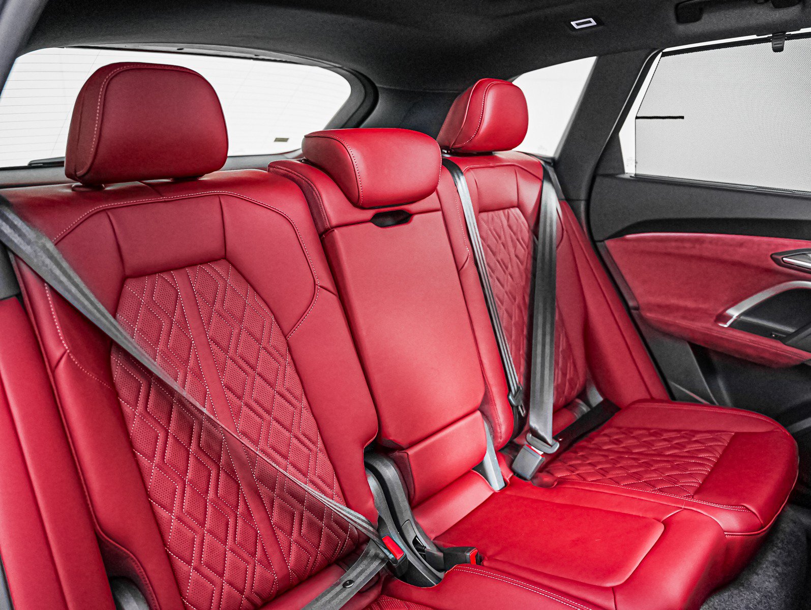 New 2026 Audi SQ5 Prestige AWD/4WD image 11