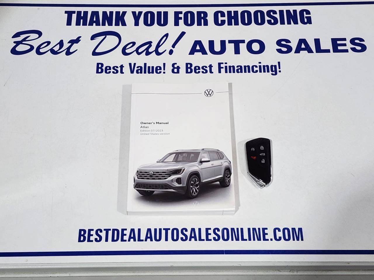 Used 2024 Volkswagen Atlas SE AWD/4WD image 33