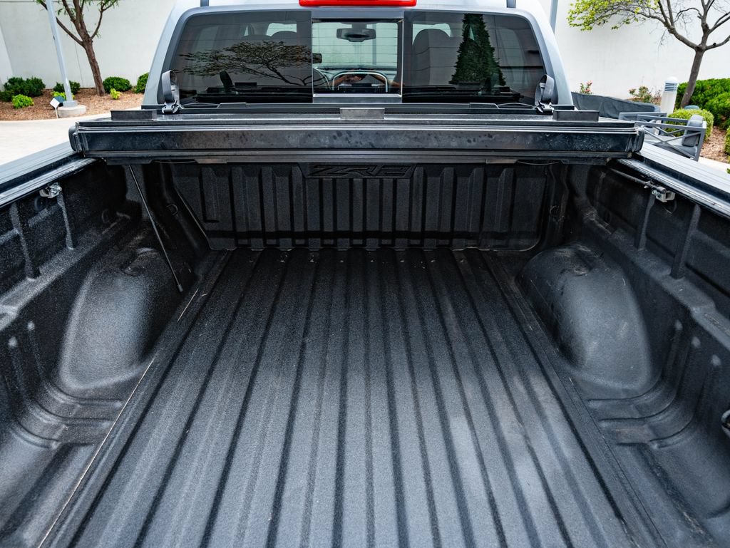 Used 2021 Chevrolet Colorado ZR2 AWD/4WD image 18