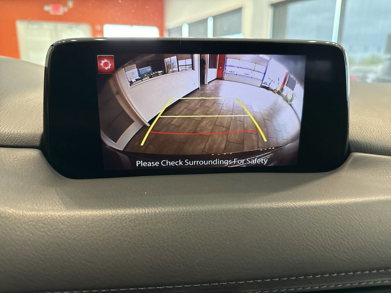 Used 2017 MAZDA CX-5 Touring w/ Preferred Equipment Package FWD image 22