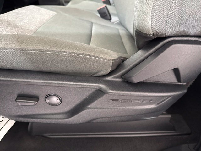 Used 2025 Ford F250 XLT AWD/4WD image 18