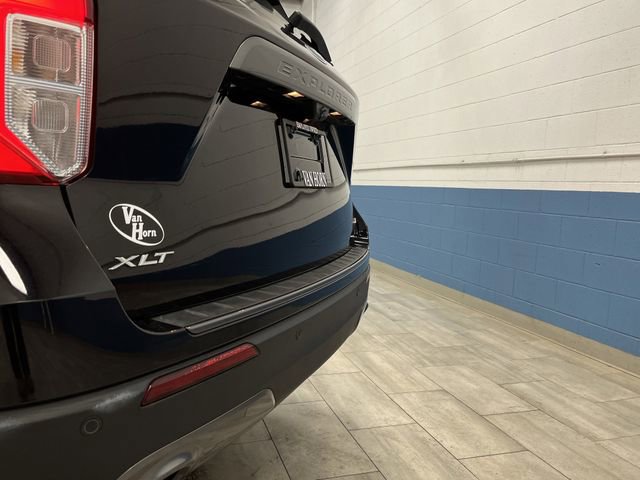 Used 2022 Ford Explorer XLT w/ Equipment Group 202A image 36