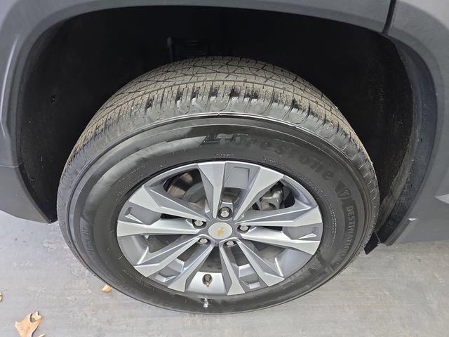 Used 2025 Chevrolet Equinox LT image 20