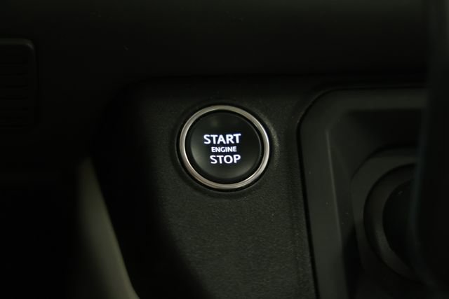 Used 2023 Land Rover Defender 130 SE AWD/4WD image 35