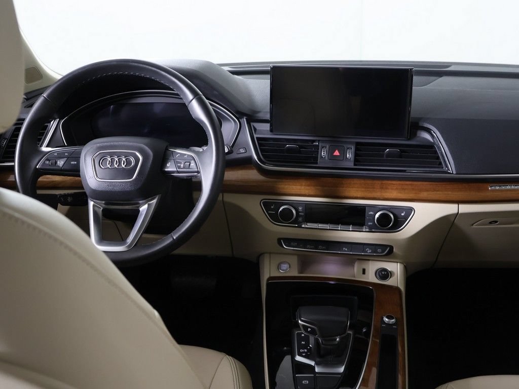 Used 2023 Audi Q5 2.0T Premium Plus AWD/4WD image 34