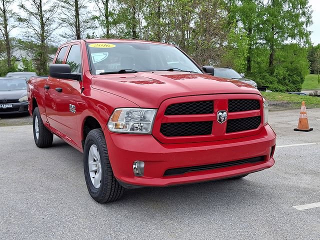 Used 2016 RAM 1500 Express AWD/4WD image 2