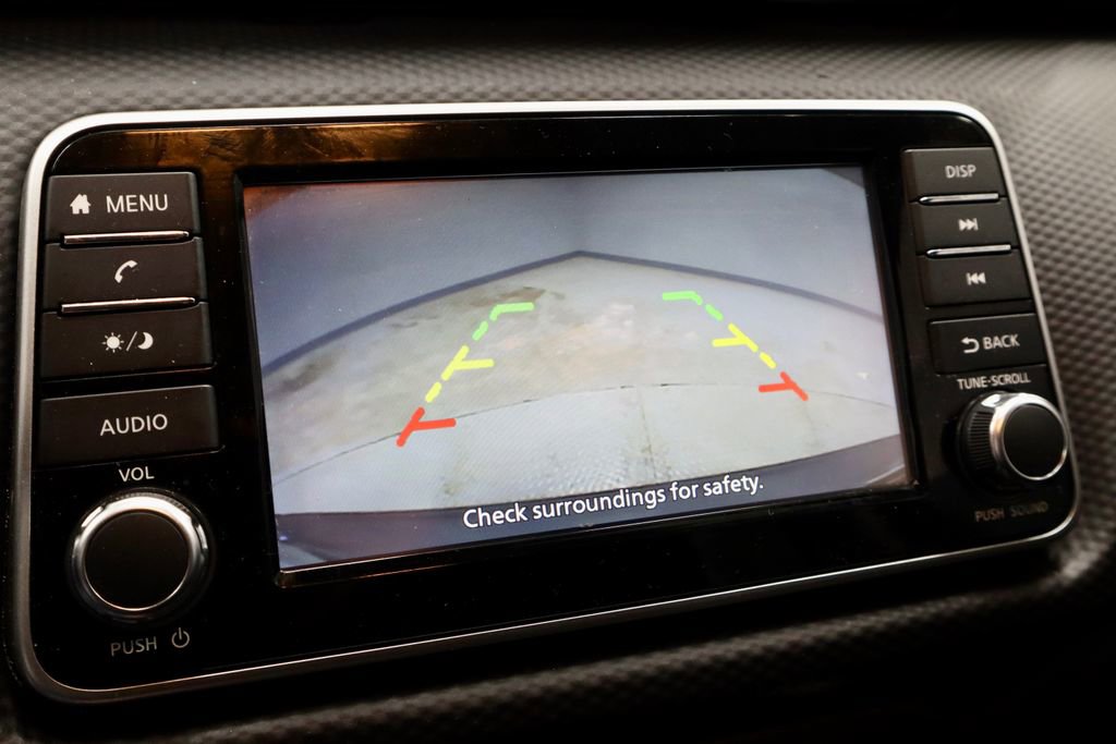 Certified 2025 Nissan Kicks Play S image 2