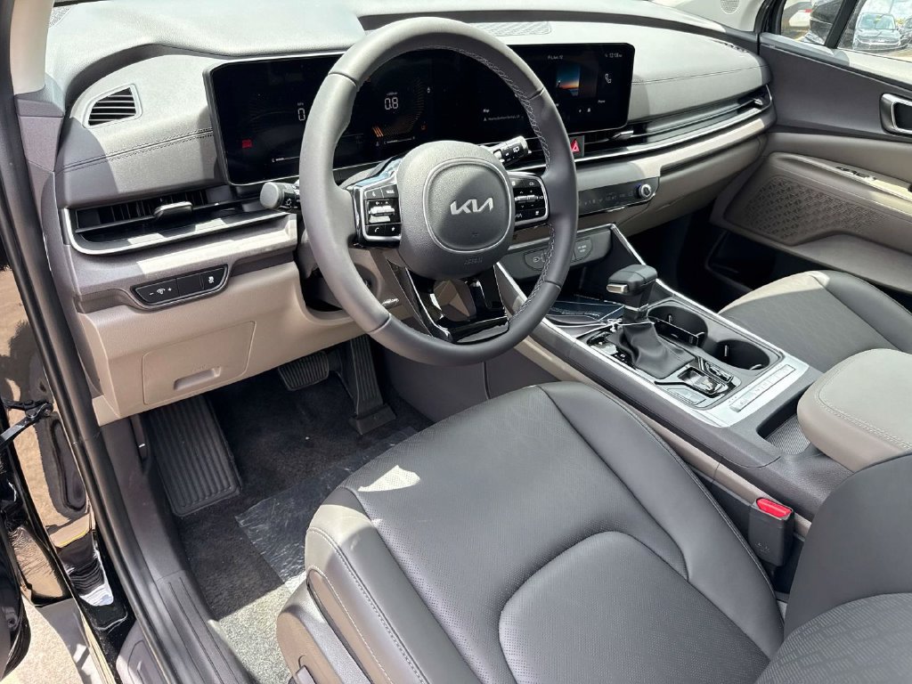 New 2026 Kia Carnival EX FWD image 20