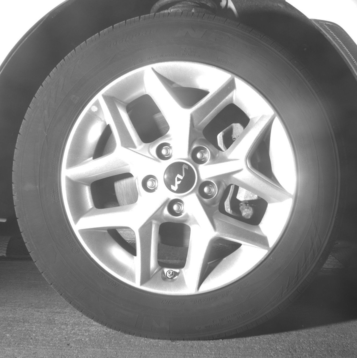 Used 2025 Kia Soul LX w/ LX Technology Package FWD image 13