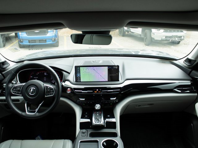 Used 2025 Acura MDX w/ Technology Package image 16