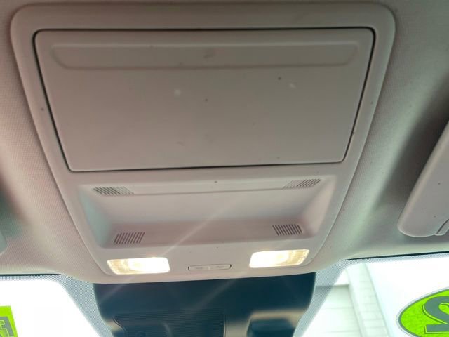 Used 2022 Ford Maverick XLT image 16