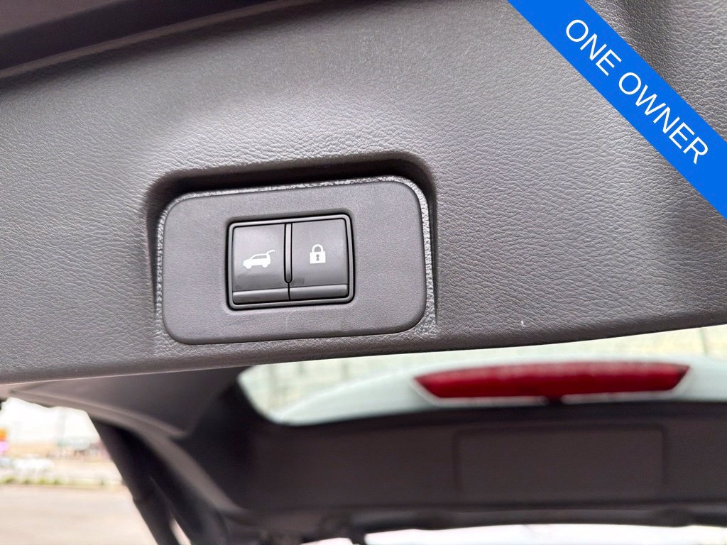 Used 2024 Nissan Rogue SV AWD/4WD image 29