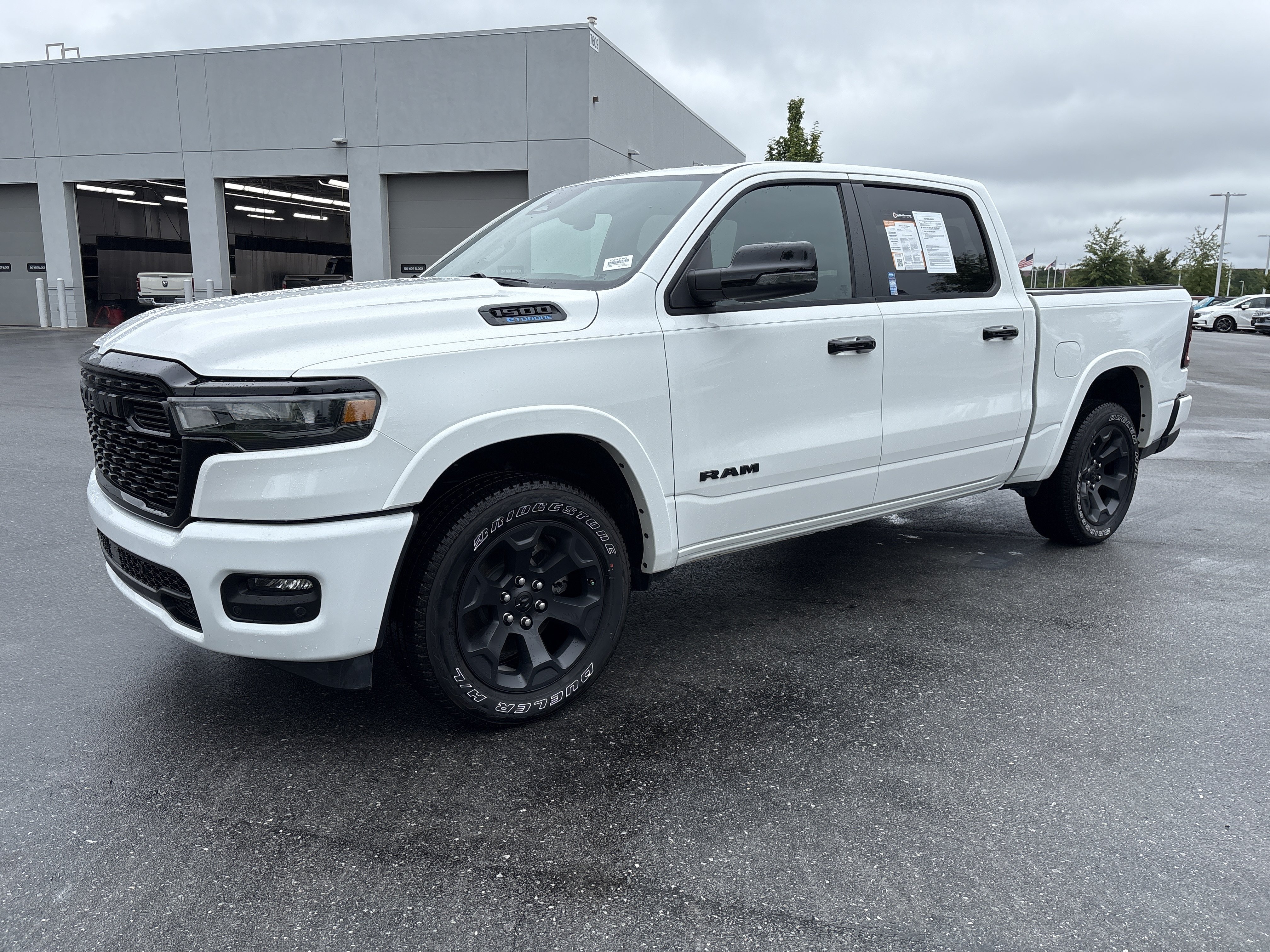 Certified 2025 RAM 1500 Big Horn w/ Night Edition AWD/4WD image 5