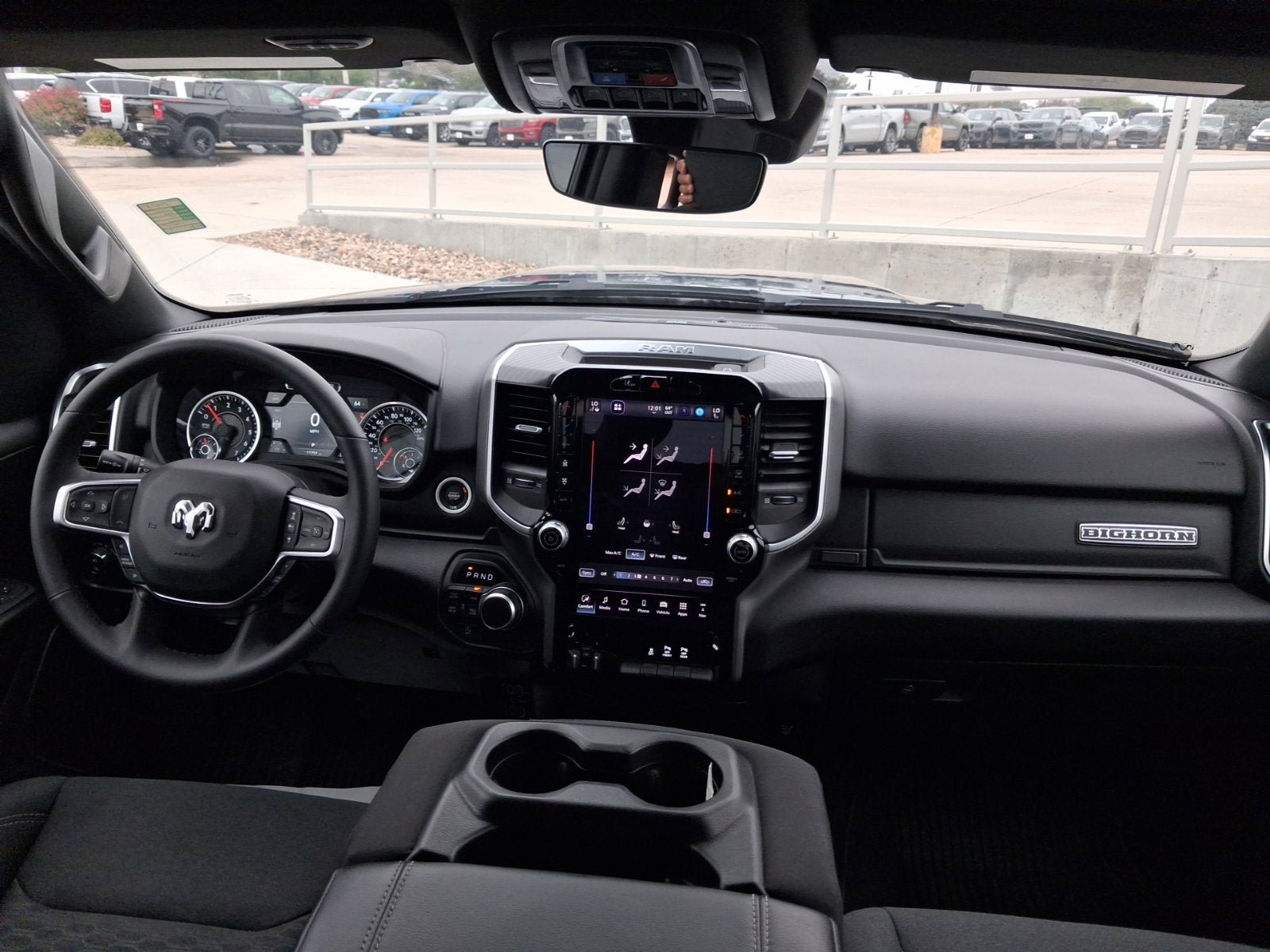 Used 2025 RAM 1500 Big Horn AWD/4WD image 13