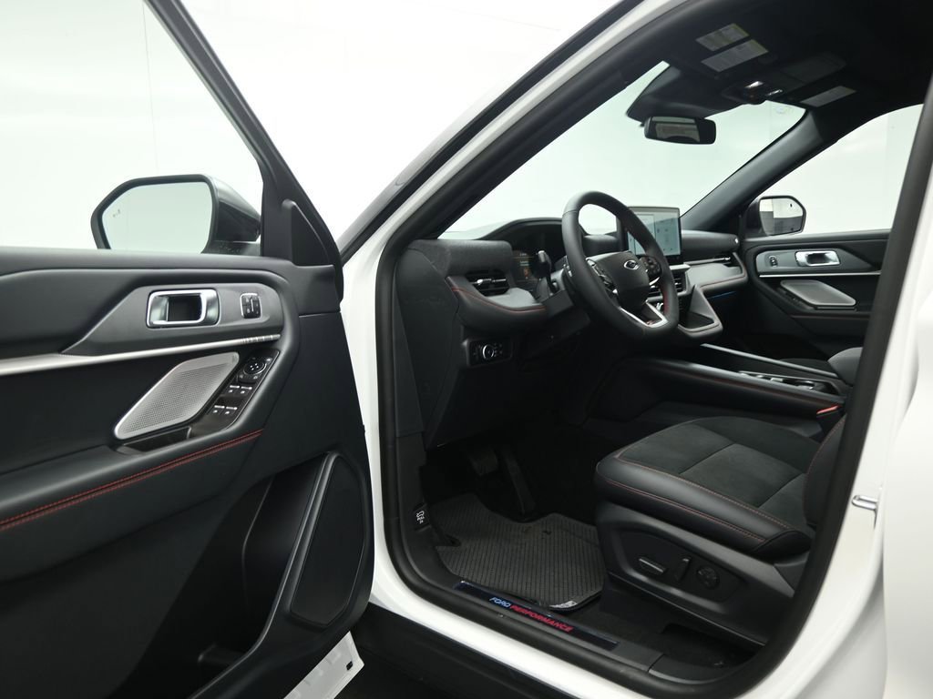 New 2026 Ford Explorer ST image 8
