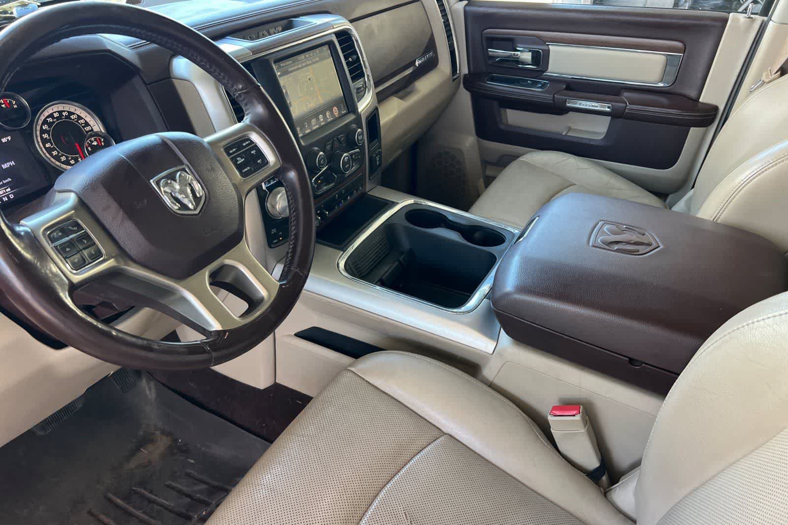 Used 2017 RAM 1500 Laramie w/ Convenience Group AWD/4WD image 14