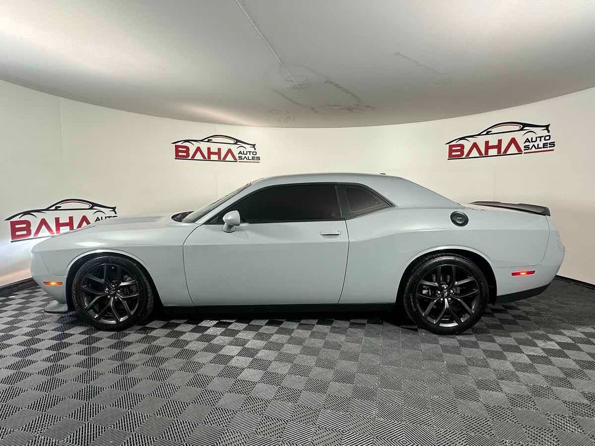 Used 2021 Dodge Challenger GT w/ Driver Convenience Group RWD image 4